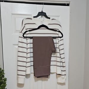 Women's Athletic Top  & Bottoms Gear